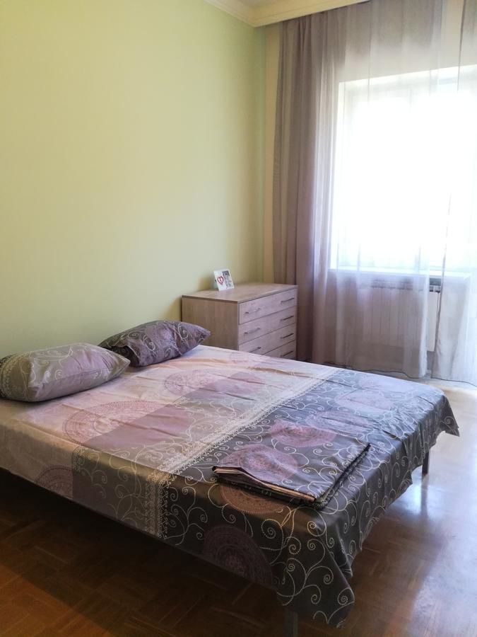 Проживание в семье Private room in a townhouse Ереван