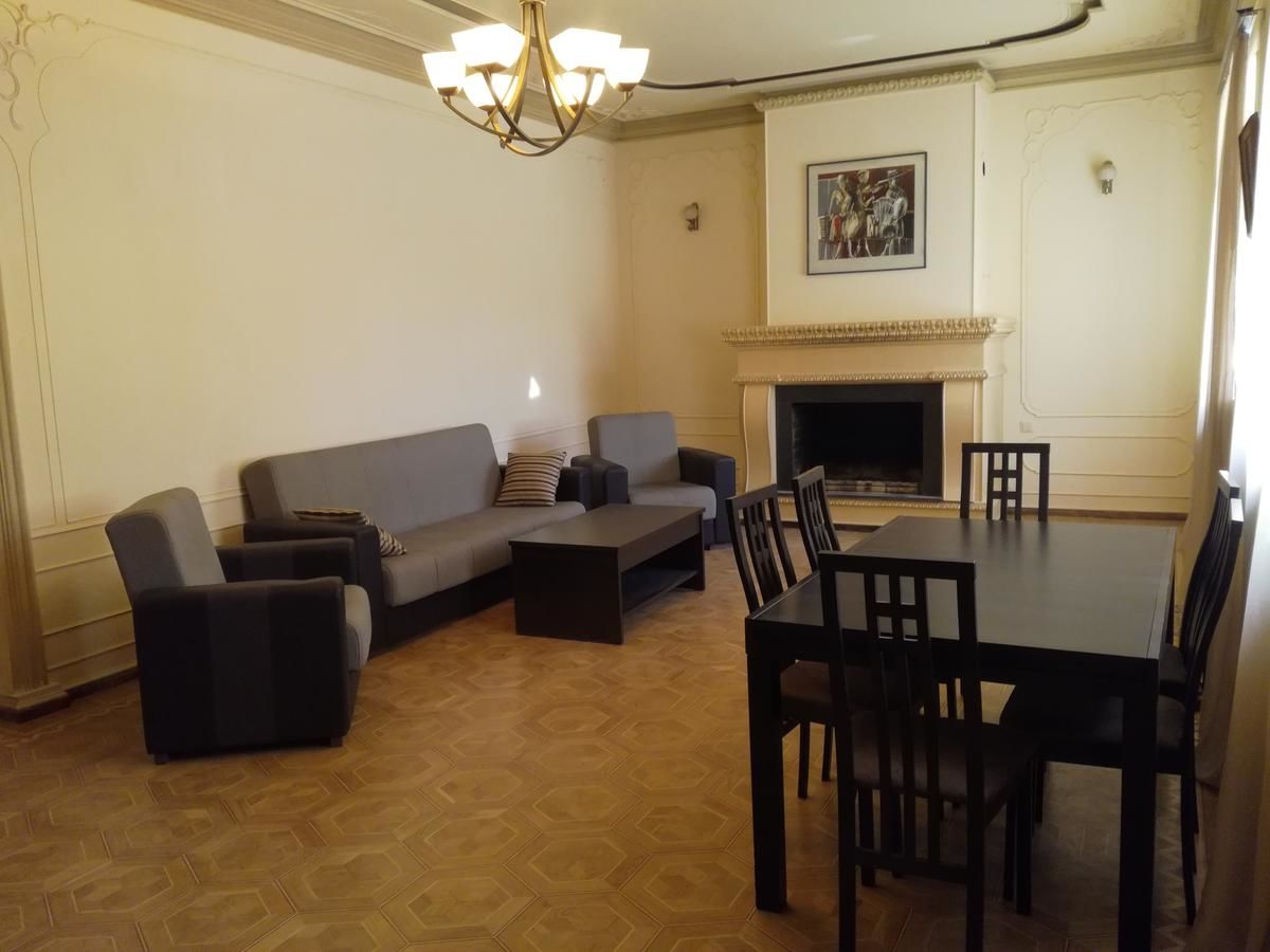 Проживание в семье Private room in a townhouse Ереван-15
